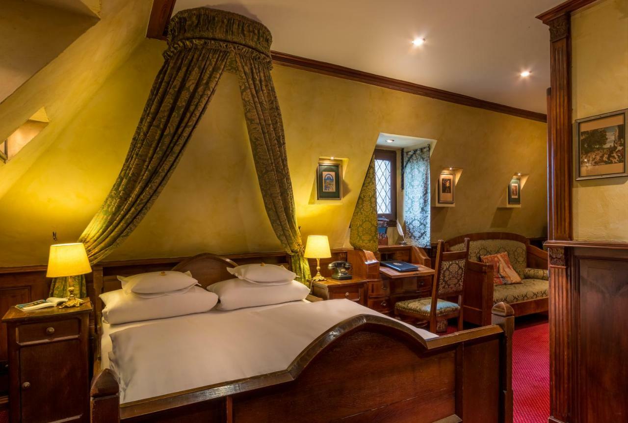 Burghotel Auf Schoenburg Обервезель Екстер'єр фото